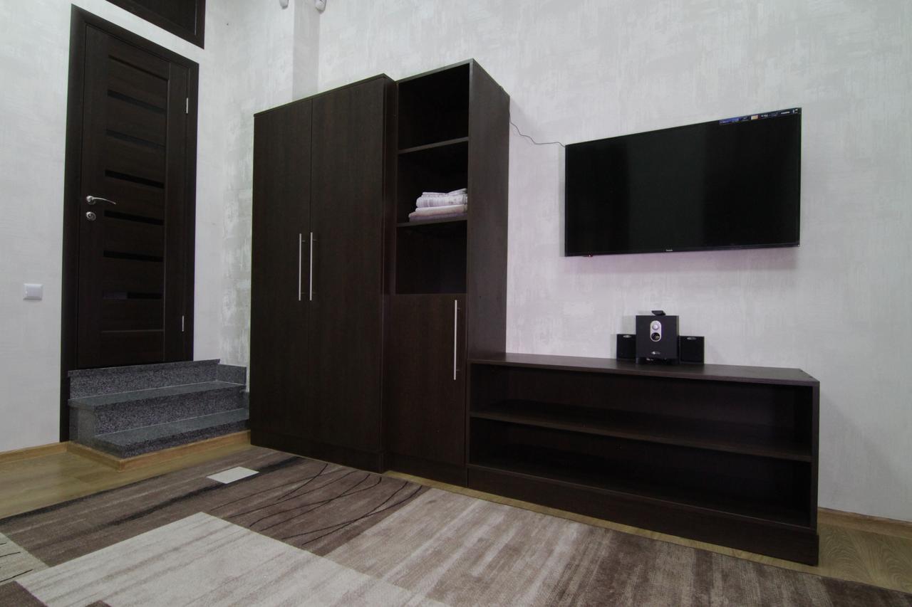 Apelsin Apartment Bila Tserkva Εξωτερικό φωτογραφία